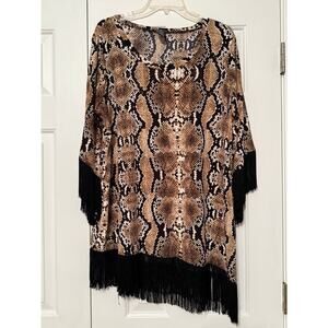 Chelsea & Theodore Woman Snake Skin Print Tunic, Size 2X
